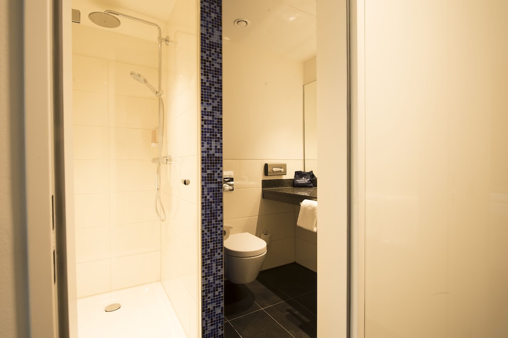Carathotel Dusseldorf City 8/32