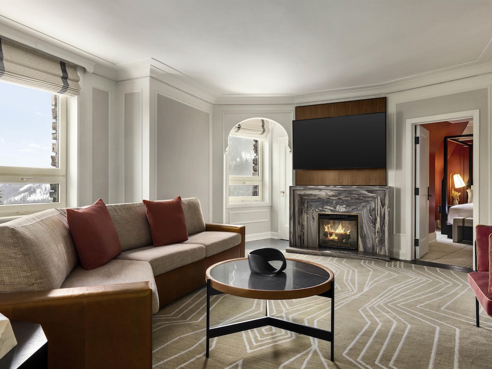 Fairmont Banff Springs 30/50