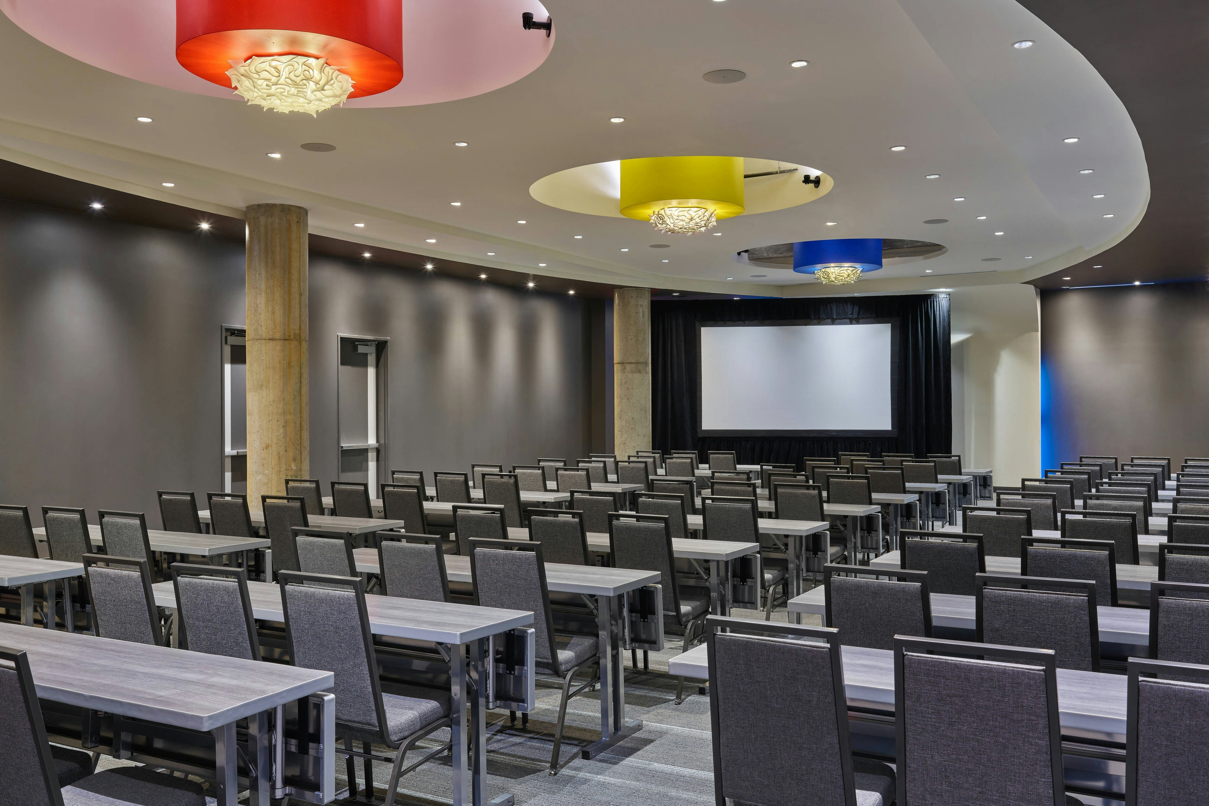 ALOFT RICHARDSON 24/26