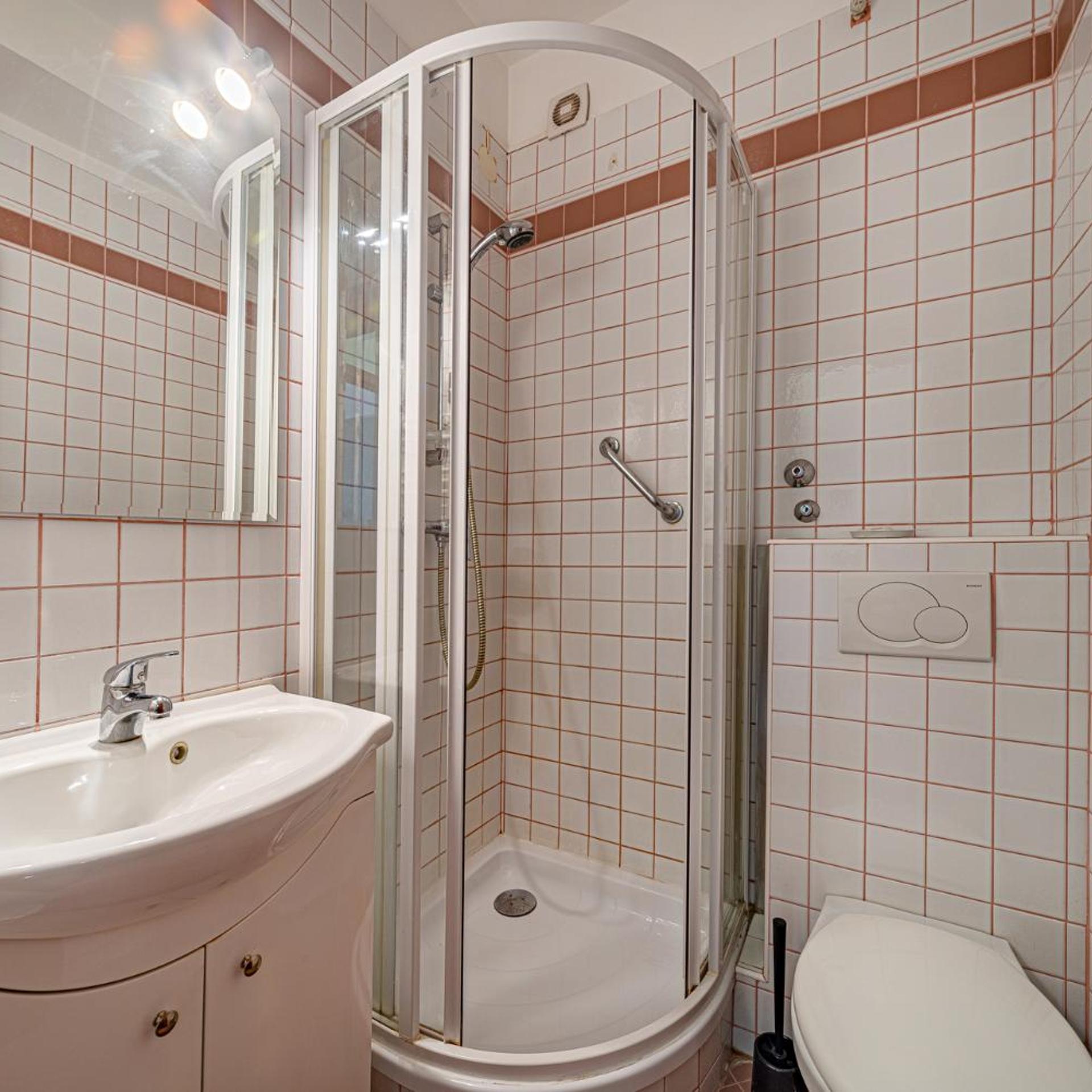 Bobbio Hotel 53/55