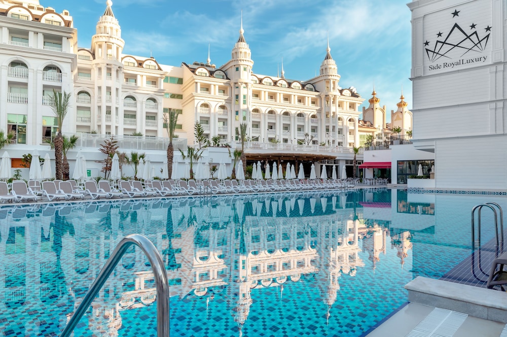 Side Royal Style Hotel 6/40