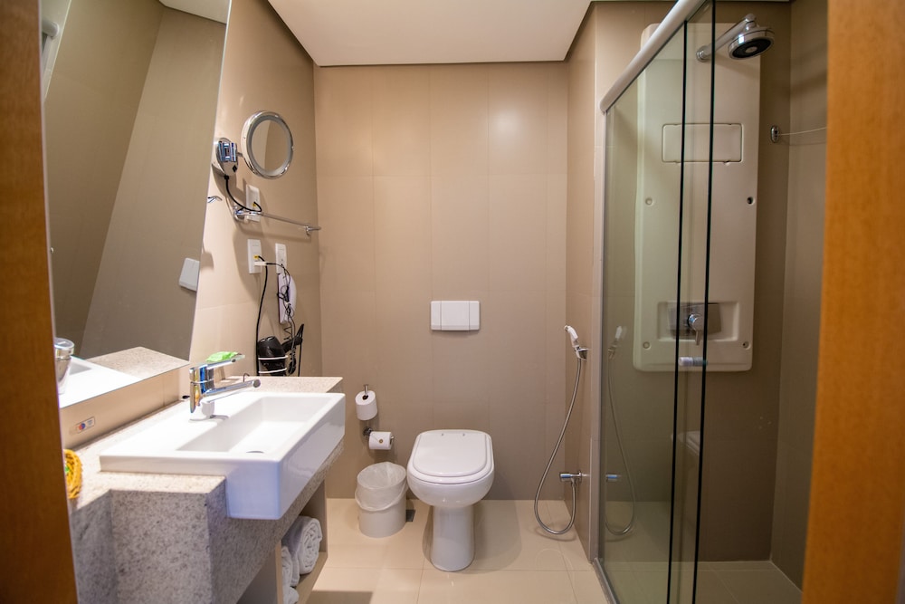 Jade Hotel Brasília 47/48