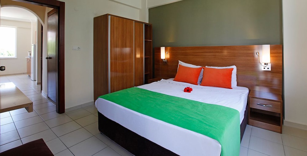 Room at Sunlight Garden Hotel, SIDE