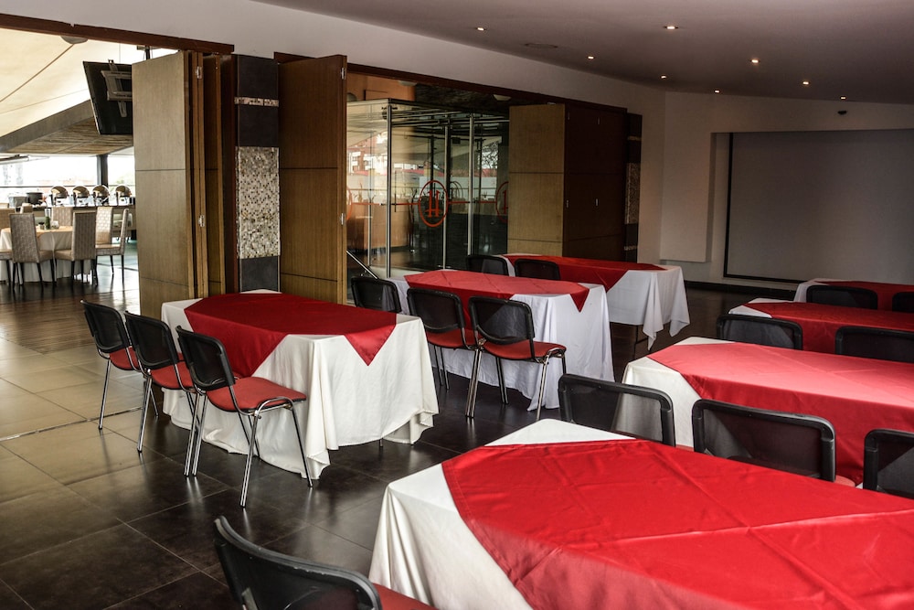 Zione Luxury Hotel Pereira 59/66