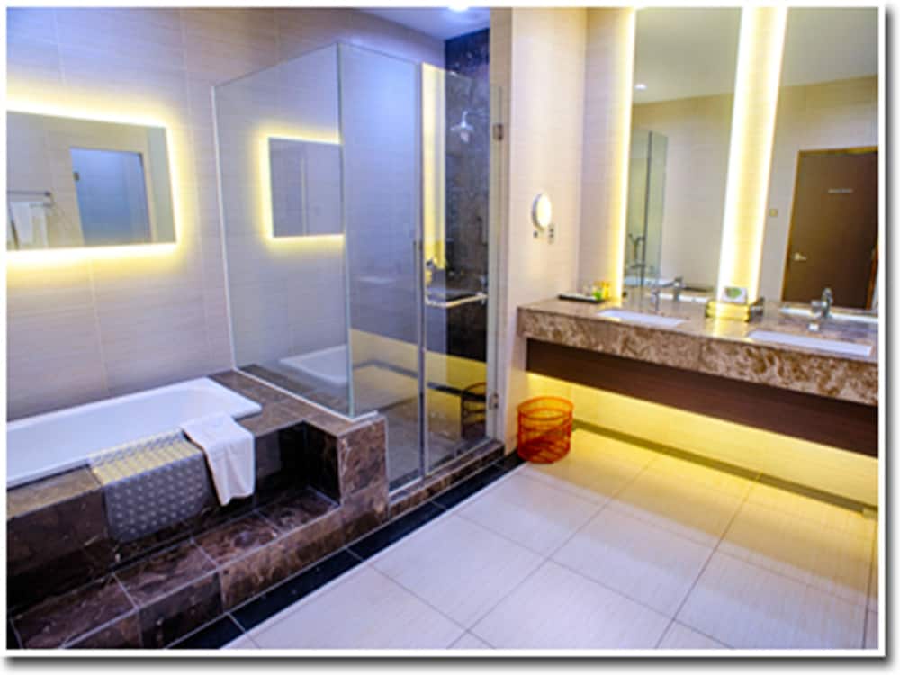 Hotel Aifa 48/48