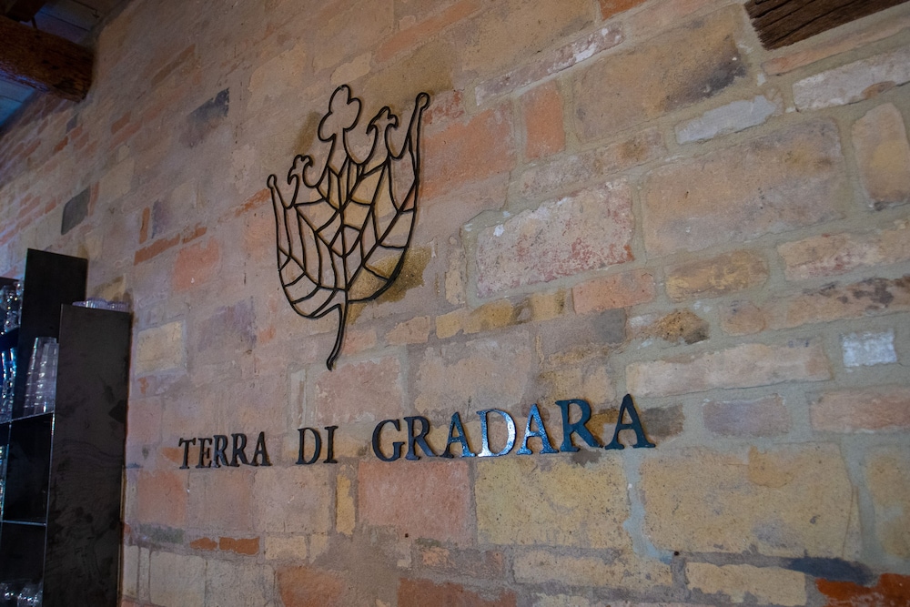 Terra Di Gradara 15/50