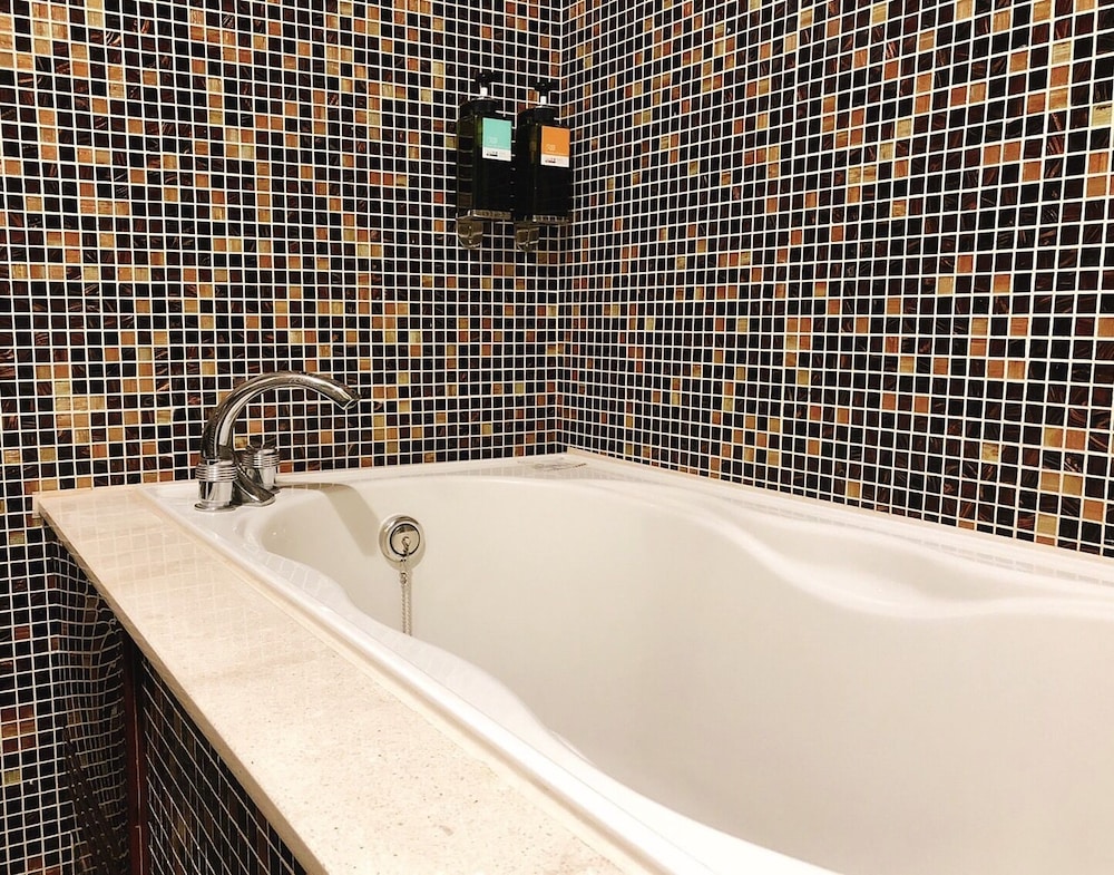 Talmud Tainan Suites 64/65