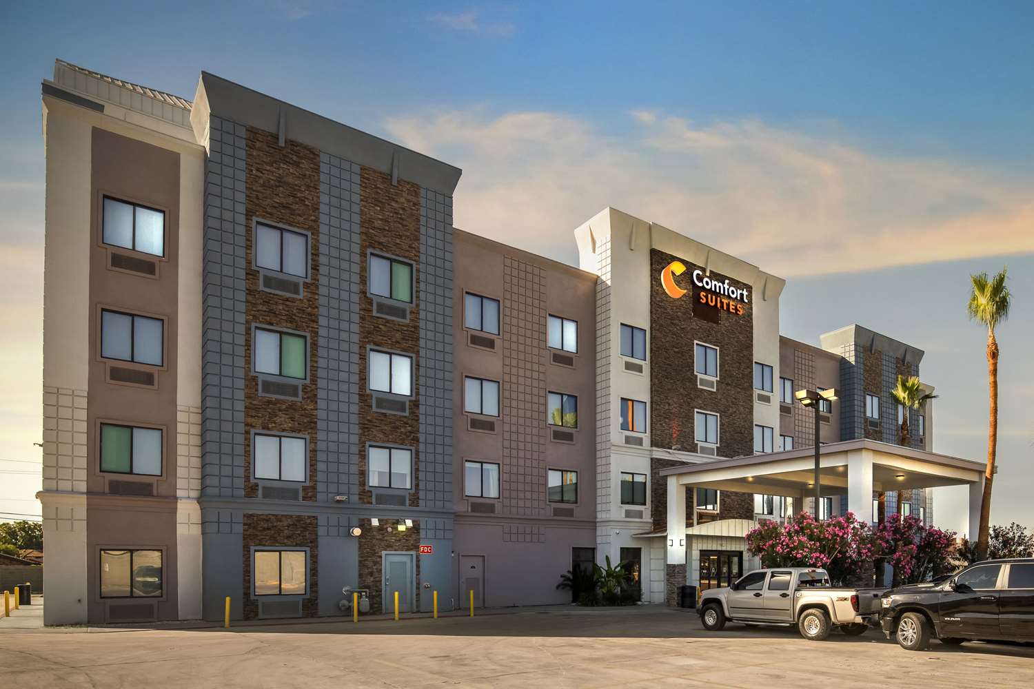 Comfort Suites Laredo TX 25/28