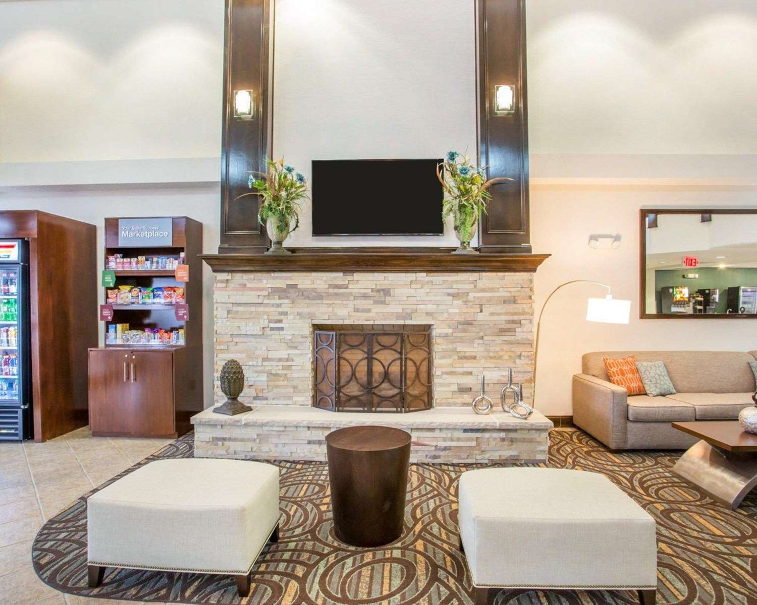 Comfort Suites Lebanon 18/30