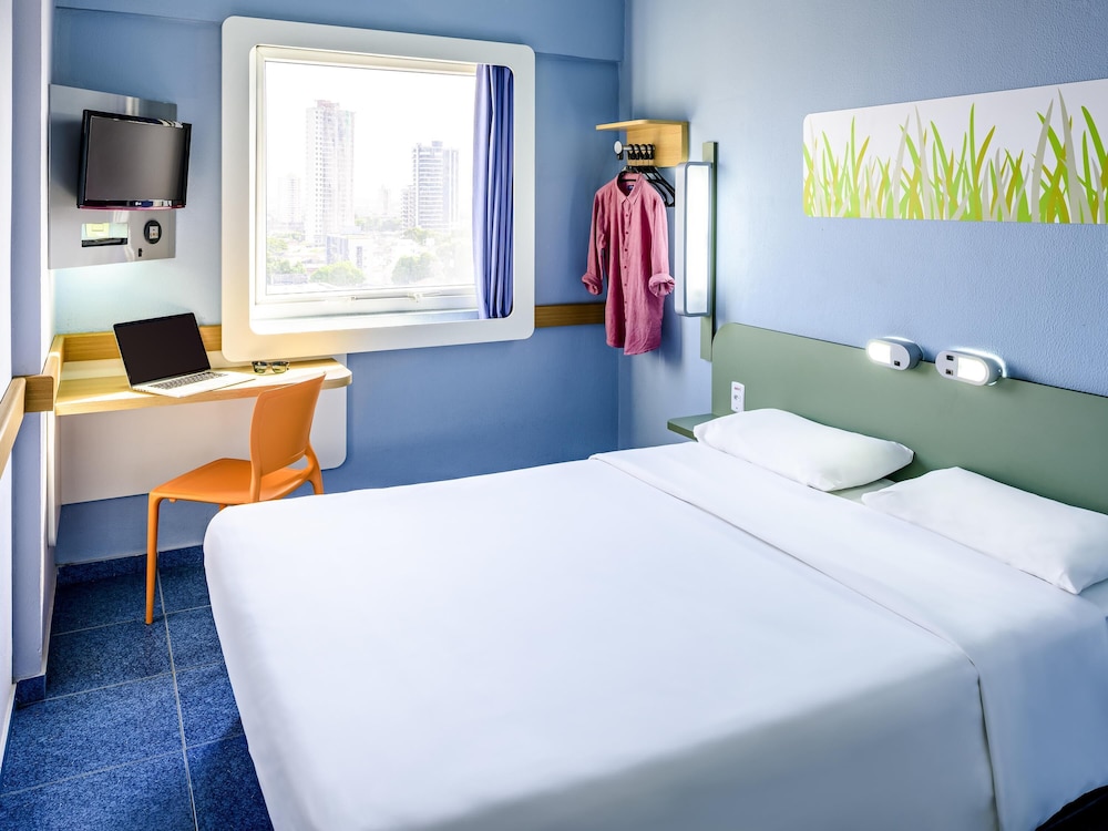 IBIS BUDGET BELEM 12/58
