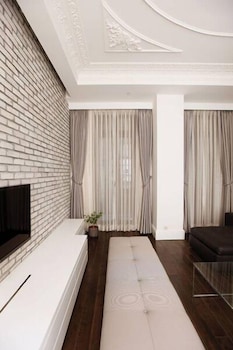 Pera Residence 6/26