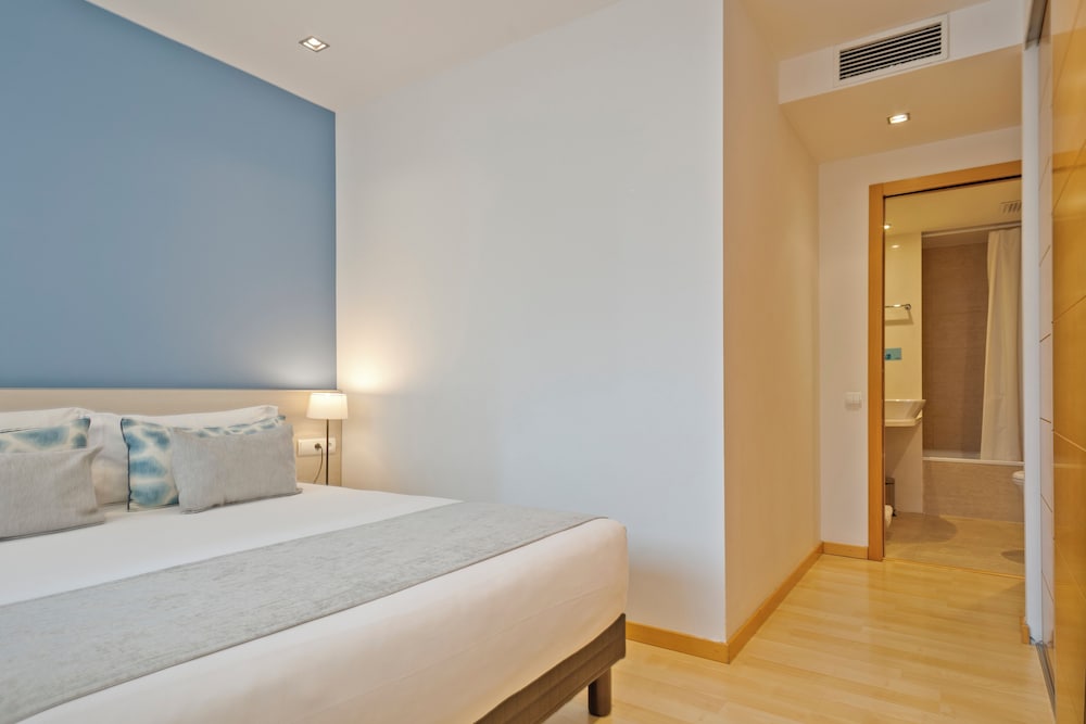 Superior, Apartment, 1 Queen and 1 Single Bed