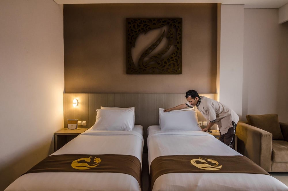 GETS HOTEL 17/34