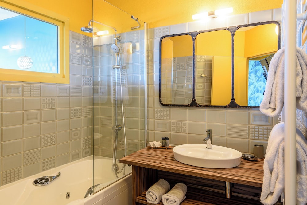 Baya Hotel & Spa 27/28