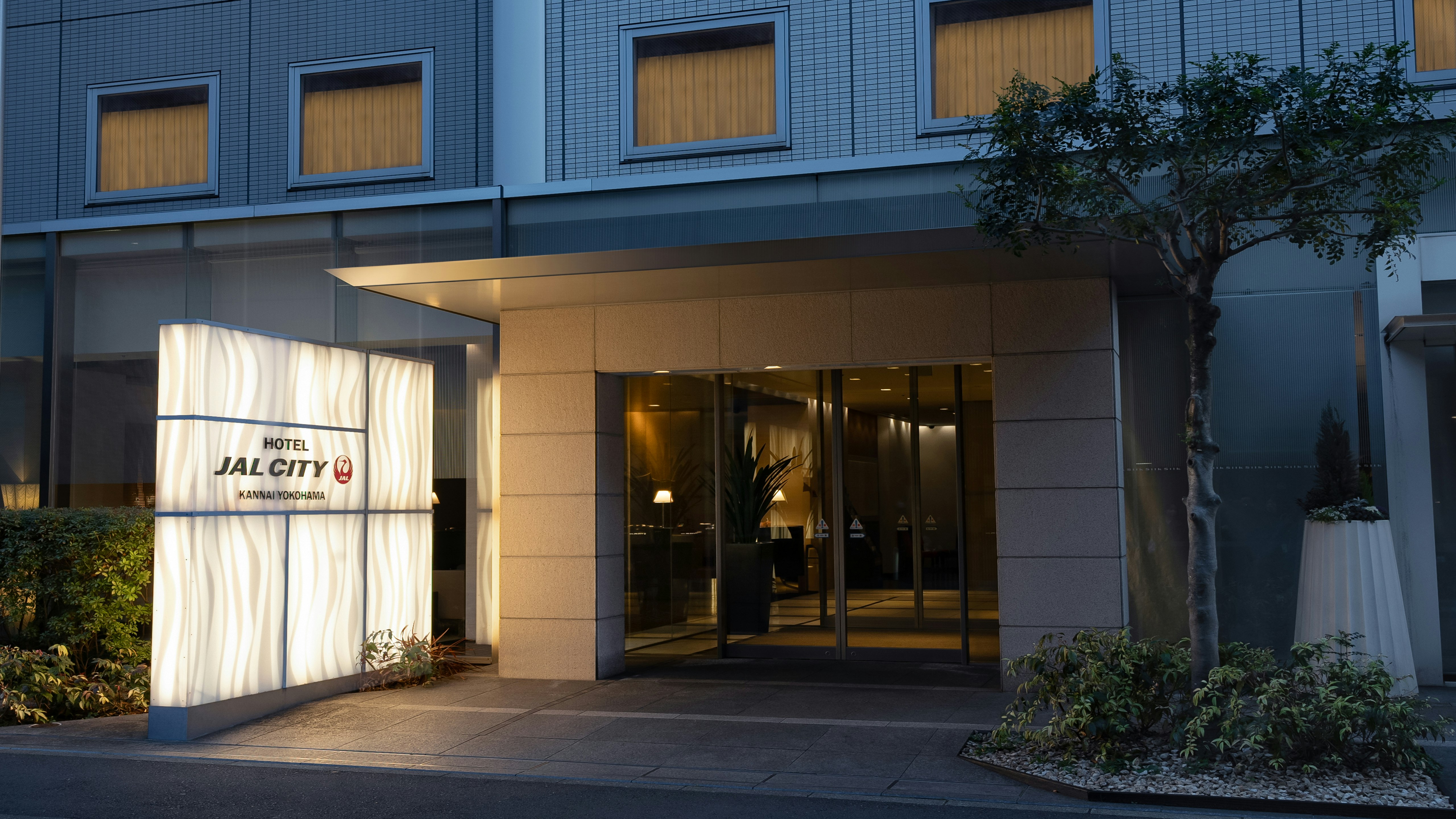 Hotel Jal City Kannai Yokohama in YOKOHAMA
