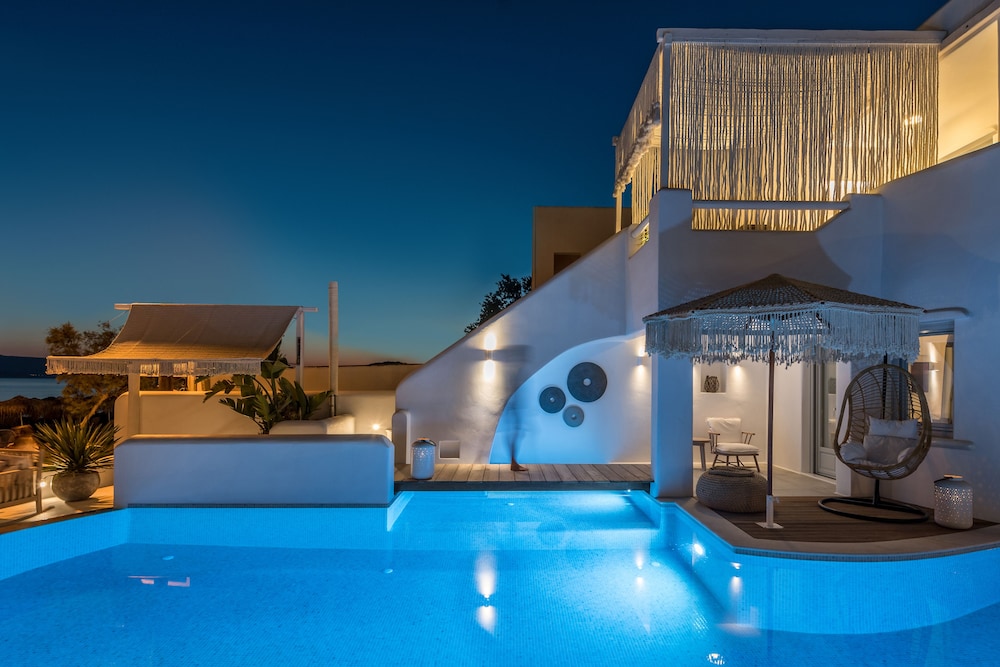 Virtu Suites 8/75