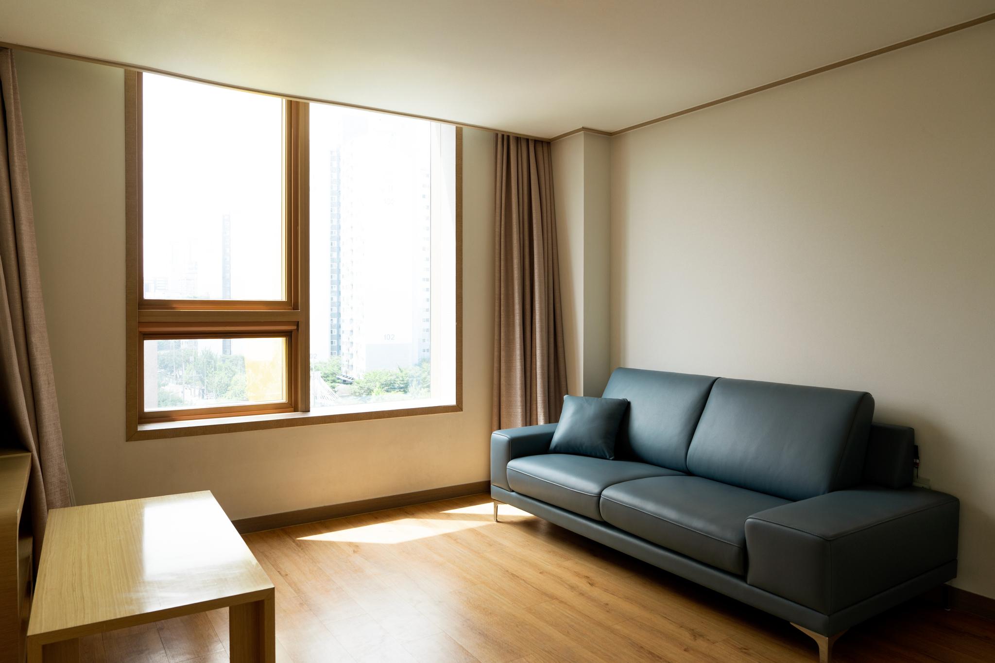 Condo, Family, Studio