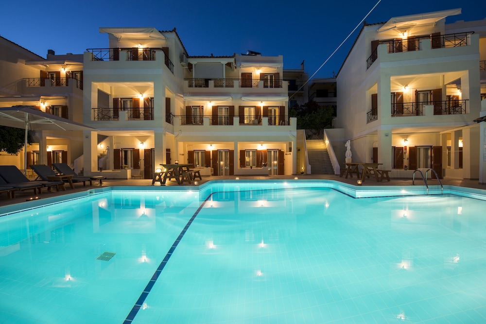 KOSTIS VILLAS 4/70