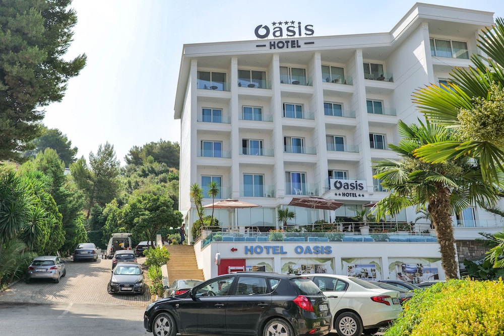 Hotel Oasis 40/50