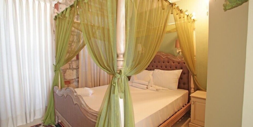 Igdeli Han Suit Otel Alacati 21/50
