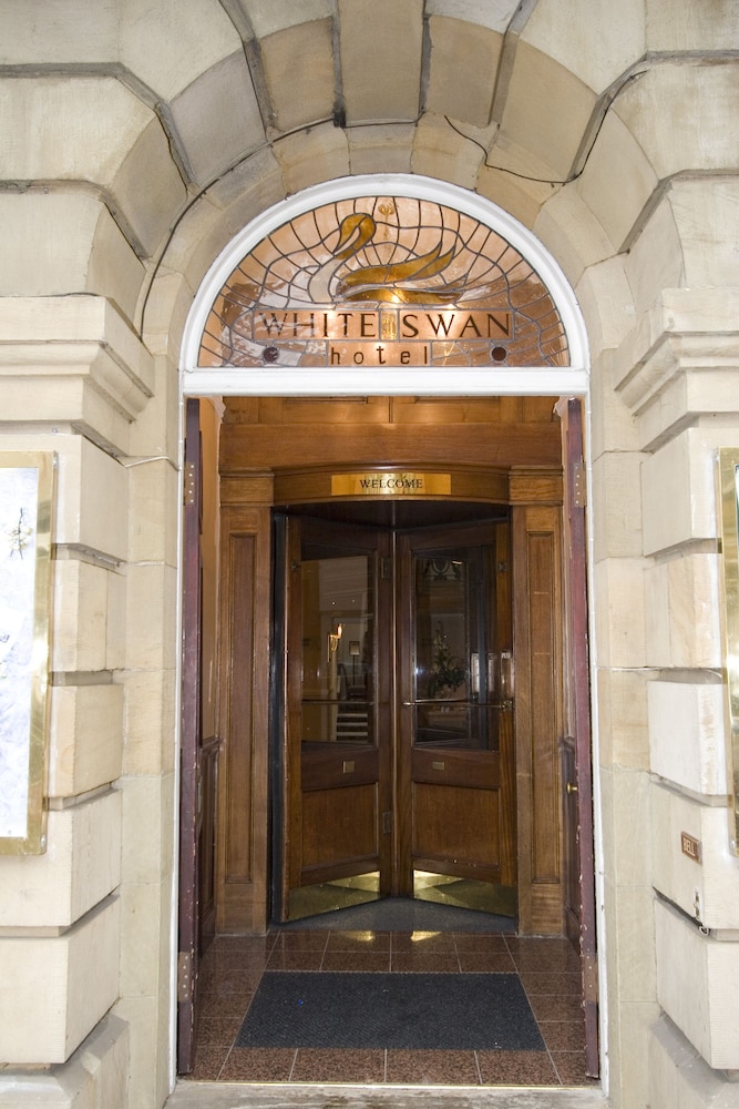 Classic Lodges the White Swan 3/48