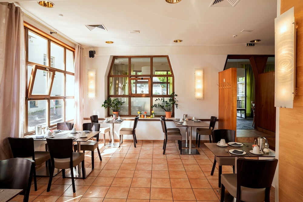 Drexel Apos S Parkhotel 47/64