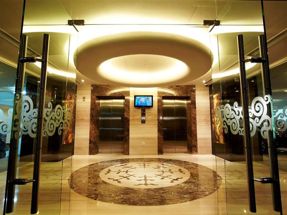 Lobby at Swiss-Belhotel Ambon, AMBON