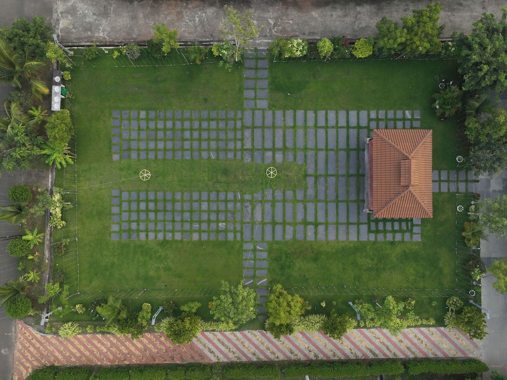 Spree One Resort and Convention in Shankhavaram
