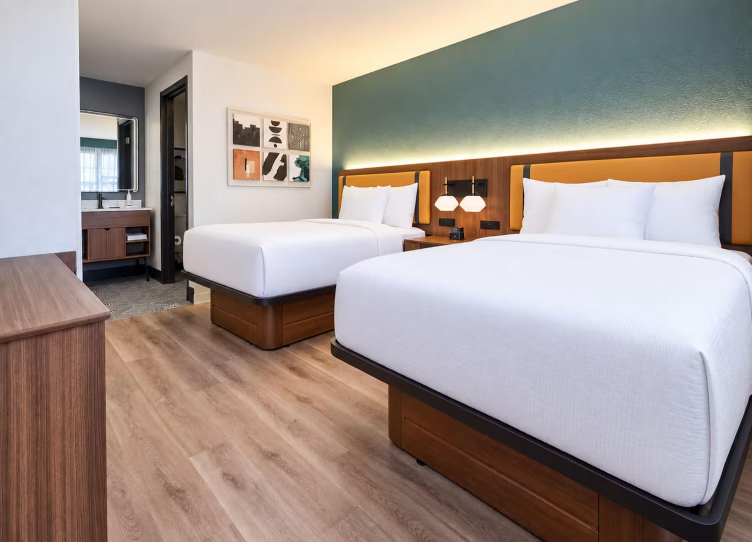 La Quinta Inn & Suites by Wyndham Auburn Hills/Detroit 6/16