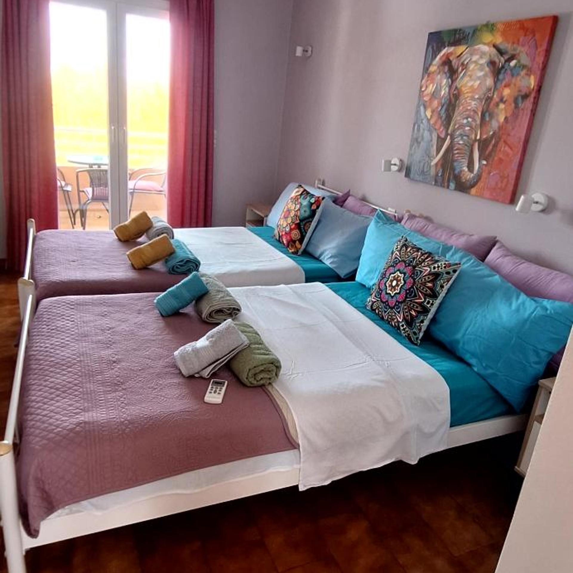 studio, Sausan Hotel 4/10