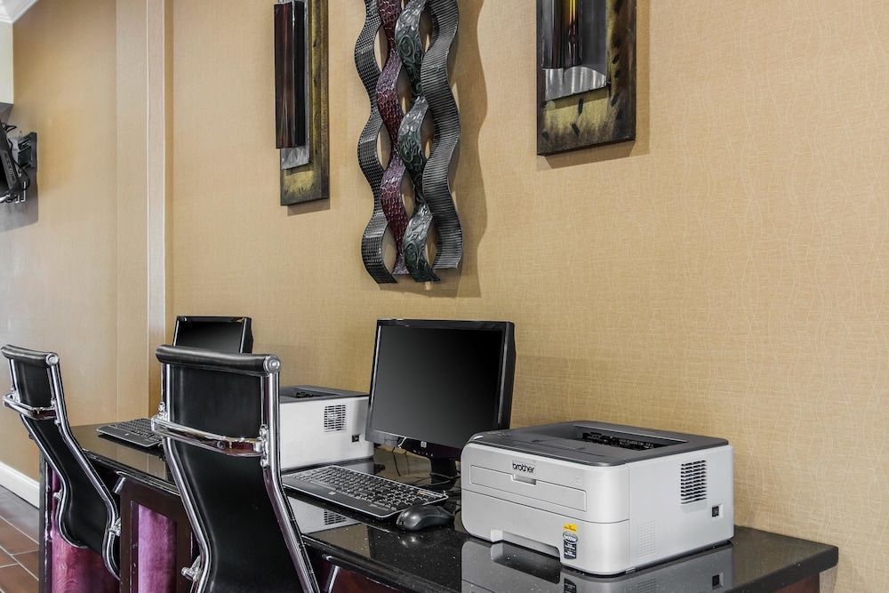 Sleep Inn & Suites Huntsville 18/45
