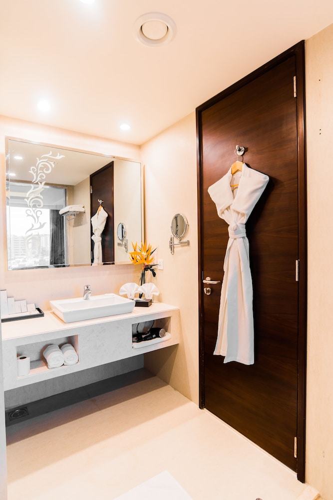 Howard Johnson Bengaluru Hebbal 72/72