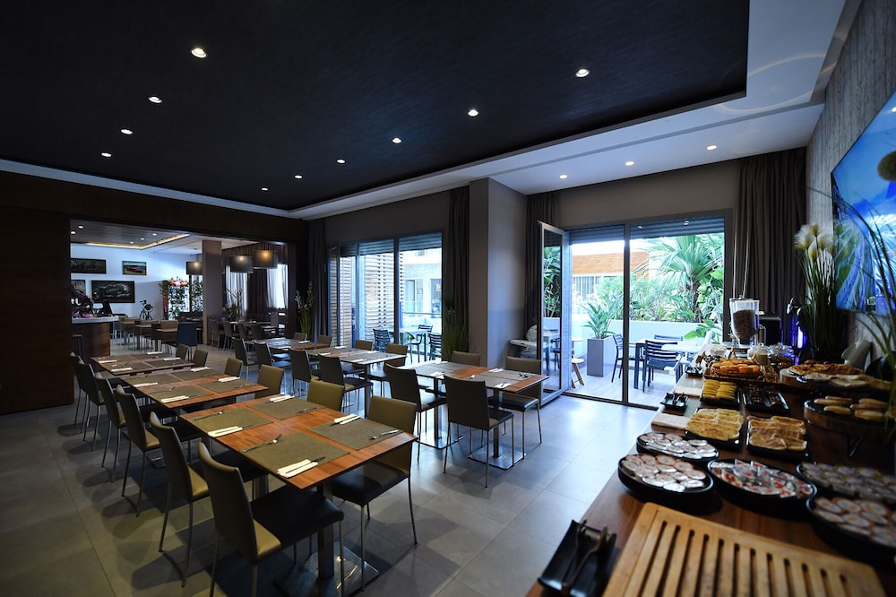 Ocean Park Hotel, Premium Suites & Wellness 62/74