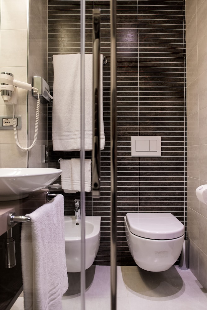 Hotel Mentana 42/50