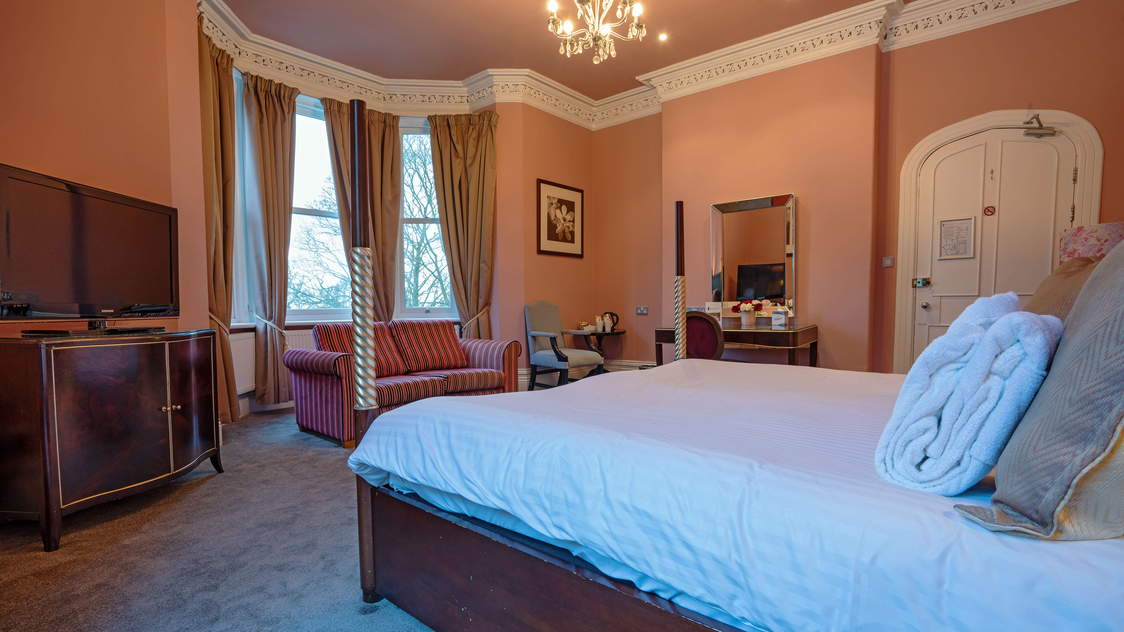 Hollin House Hotel 18/76