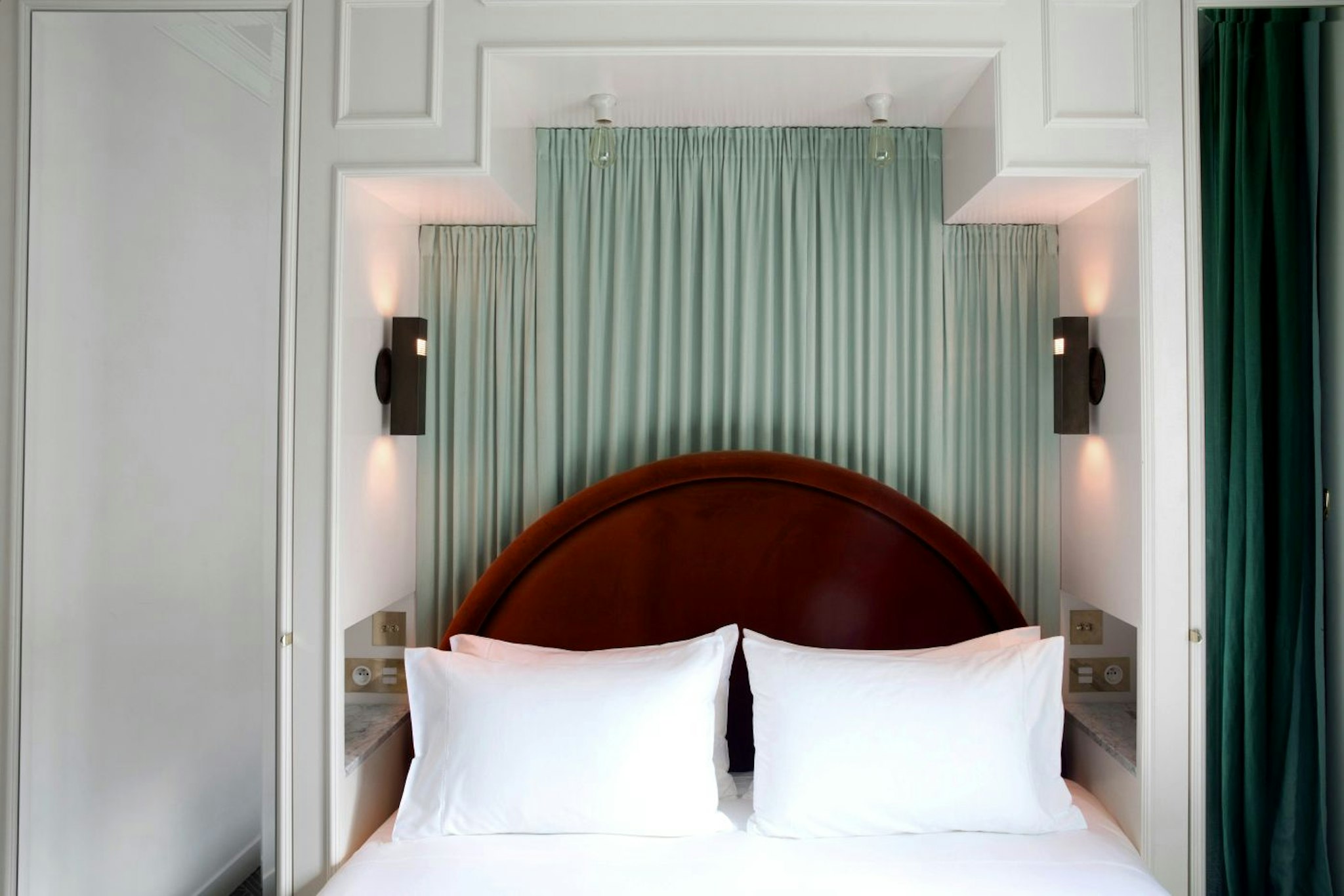 Hotel Des Grands Boulevards 5/28
