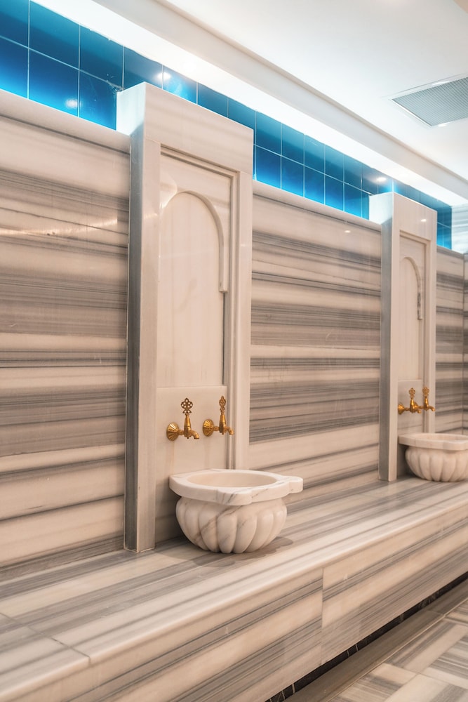 Sural Saray - Adults Only 16+ 33/65