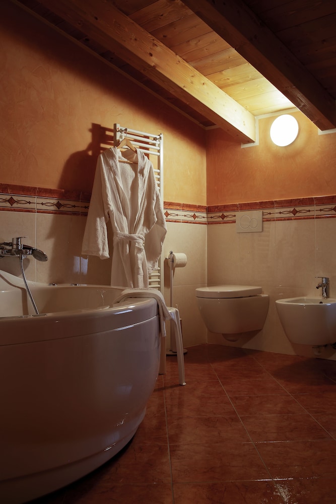La Fonte Degli Dei Wine Relais - Adults Only 23/50