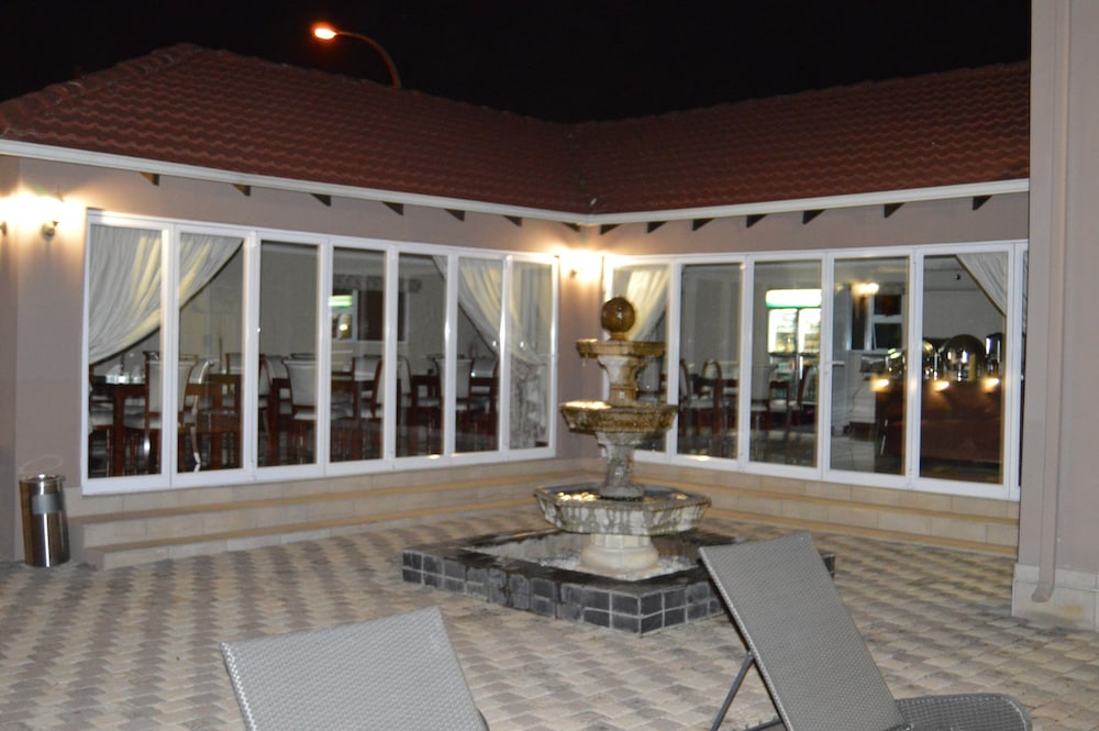 Lakeview Boutique Hotel Conference Centre 31/52