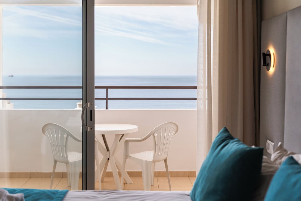 Atismar Hotel 23/50