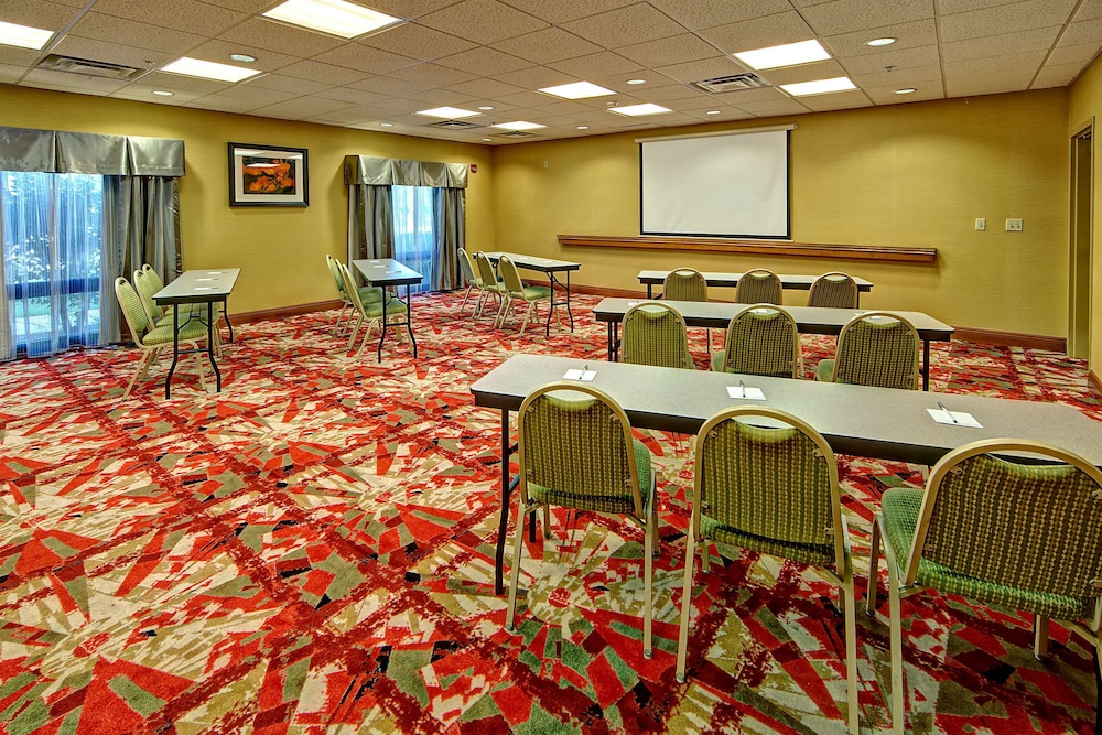 Hampton Inn Quincy 38/45
