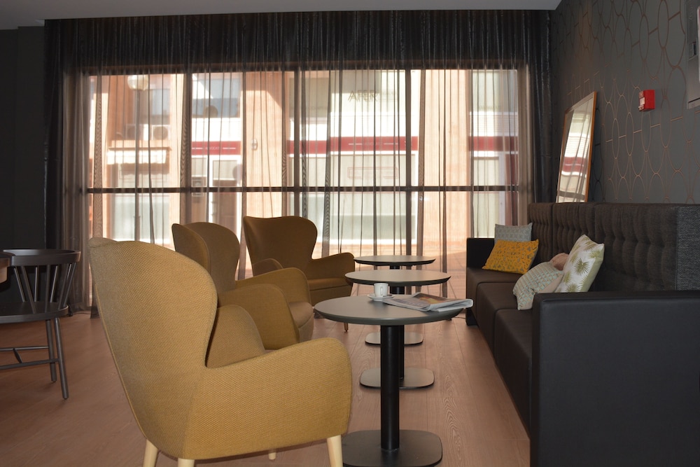 Hotel Up Rooms Vic (ex Nh Ciutat De Vic) 26/52