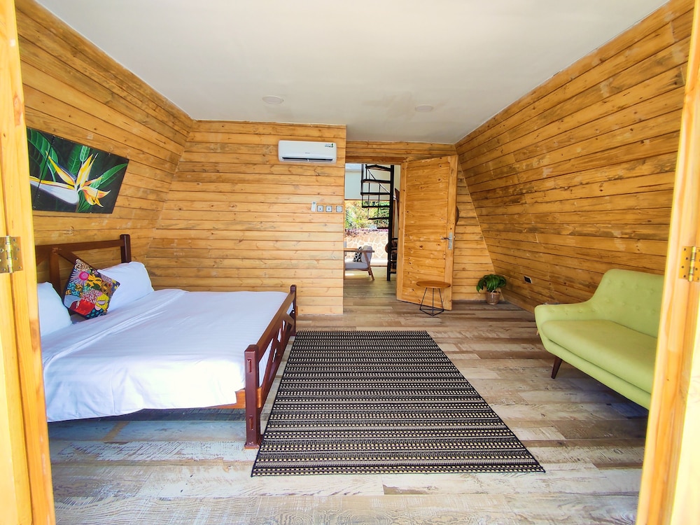 Super, Luxury, Family, Cottage, Twin Beds