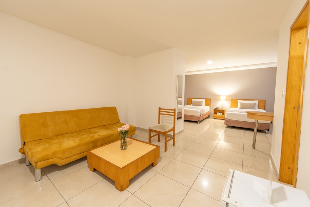 Hotel MS Centenario Superior 38/47
