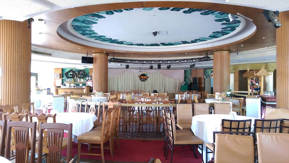Wattana Park Hotel 39/42