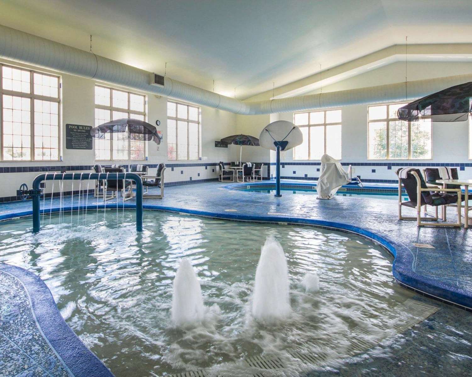 Comfort Inn And Suites Madison North 11/45