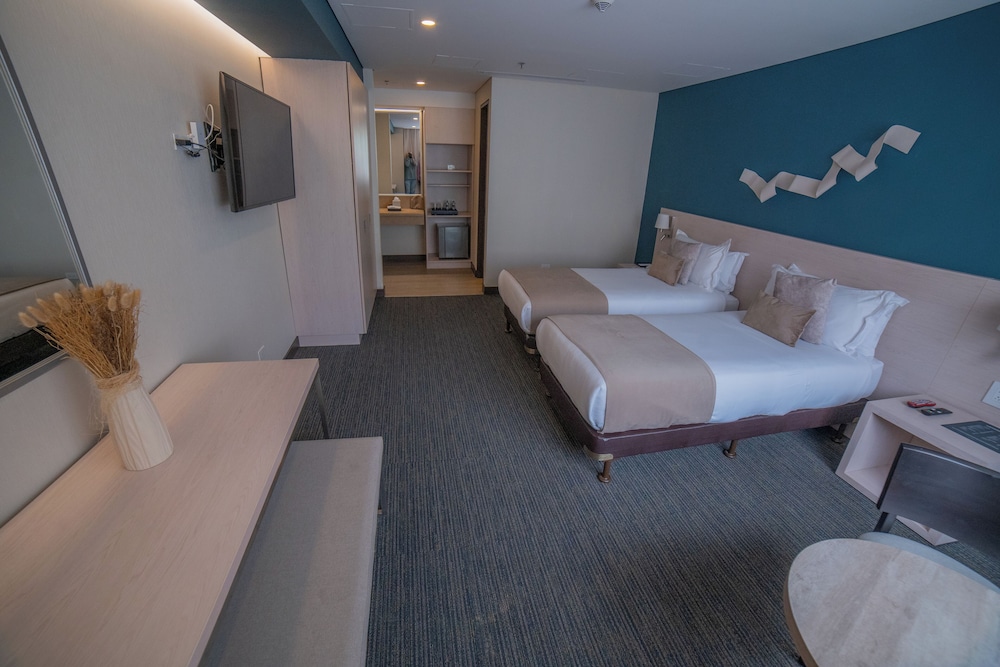 SUPERIOR, TWIN BEDS