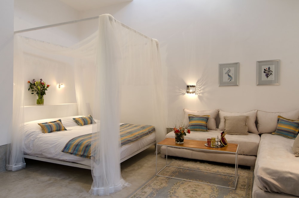 Luxury, Suite, Murphy Bed، Riad Sapphire And Spa 9/10