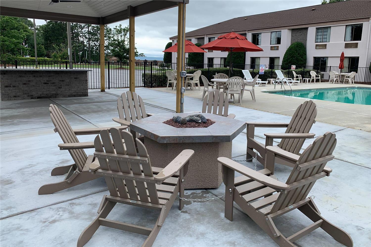 Sleep Inn & Suites Spring Lake - Fayetteville near Fort Bragg 13/17