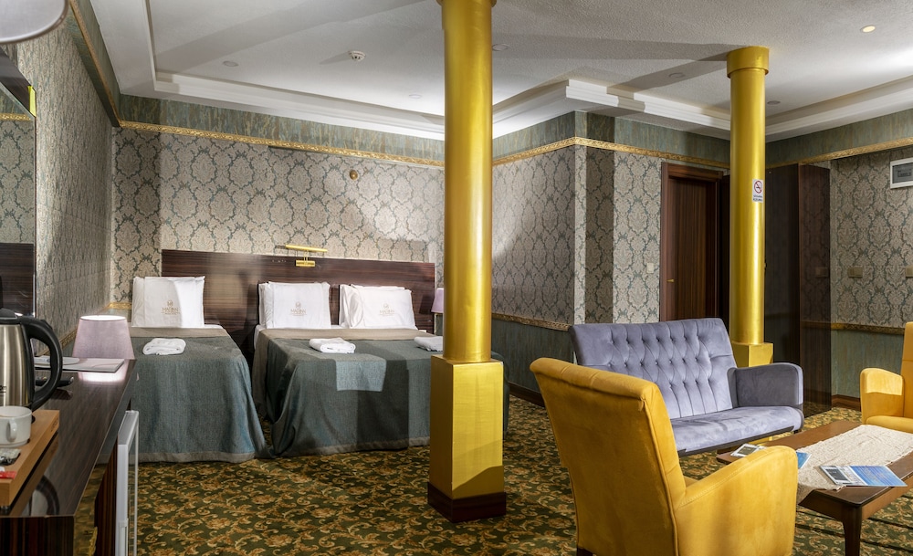 Marinn Deluxe Hotel 18/27